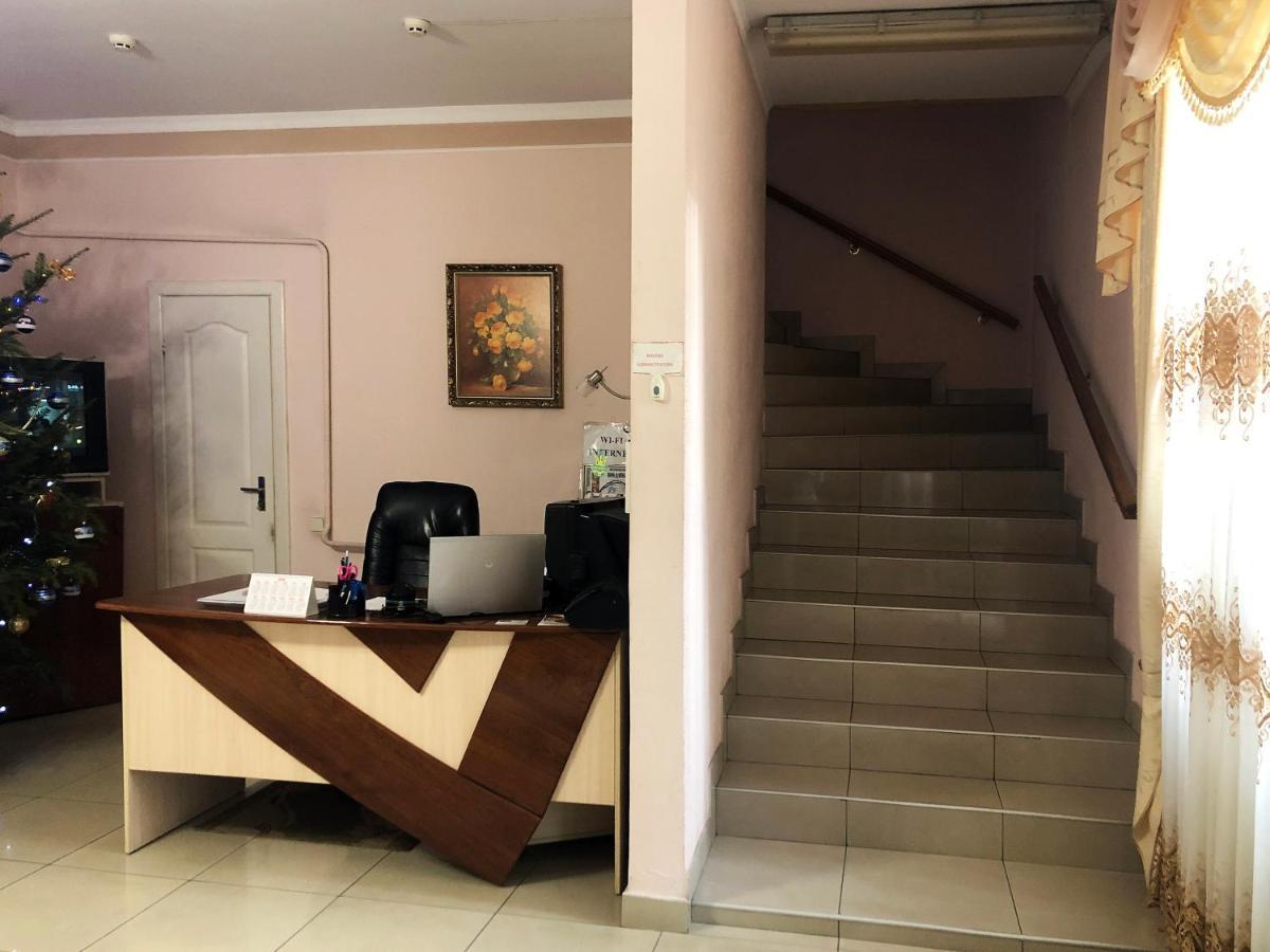 Comfort Hotel Chervonograd Exterior photo